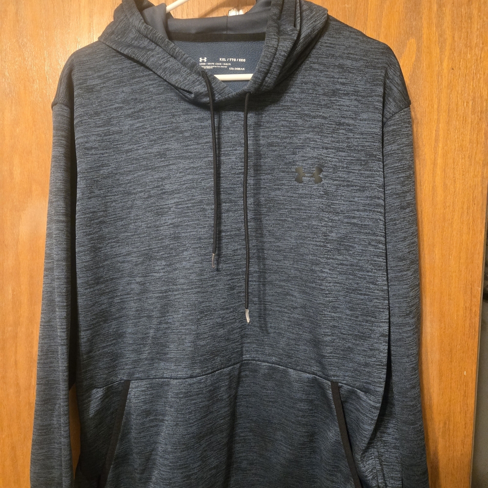 Under Armour Men's Charcoal Hoodie